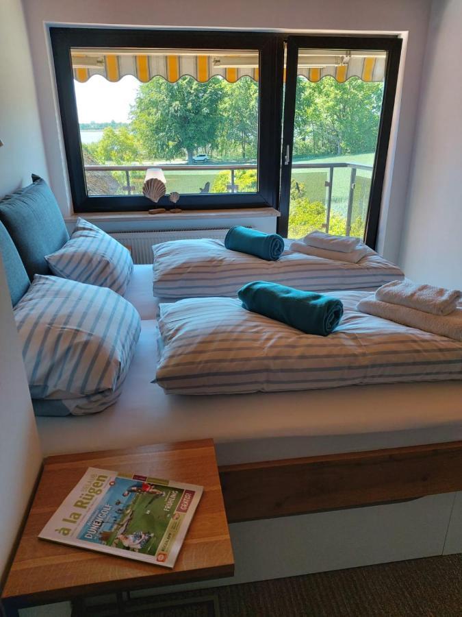 Pension Petersen Bergen Auf Rugen Esterno foto